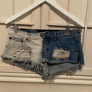 One Teaspoon two toned shorts